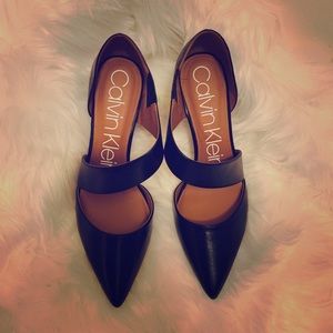 *NEVER WORN* Calvin Klein Gella Dress Pumps